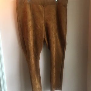 Old Navy NEVER WORN Velour Pants